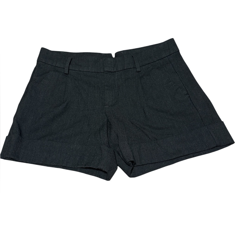 Gap Stretch Black Women's Tailored Cuffed Shorts. Size 2